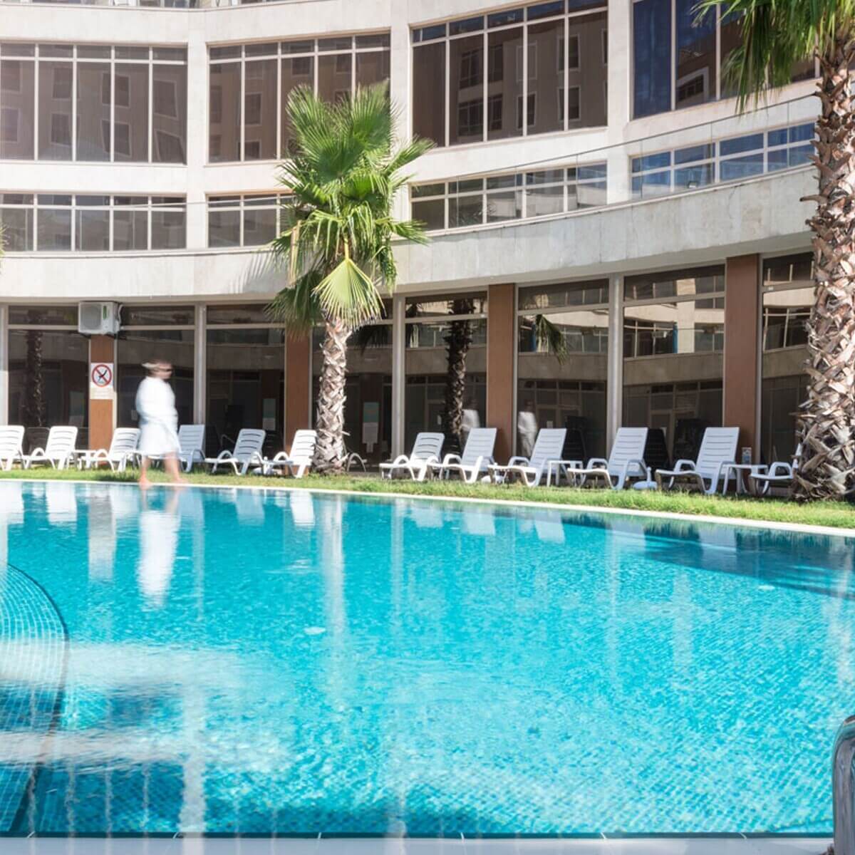 İstanbul Medikal Termal Spa & Masaj Salonu logo